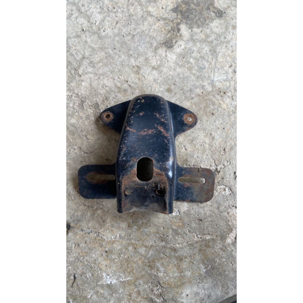 pangkon lampu belakang S90z/s90/CB100