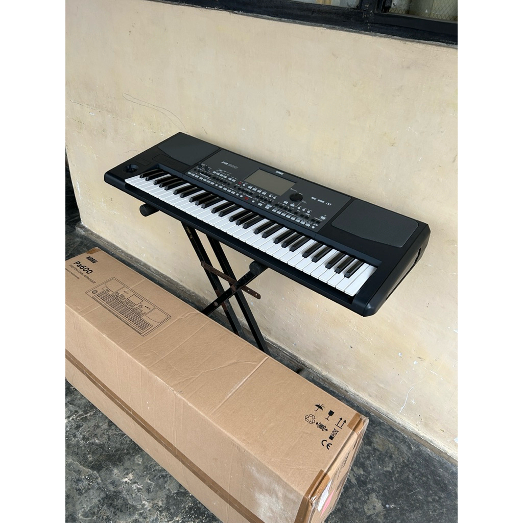 Keyboard Korg  PA 600 V2 Segel AB (SMI)