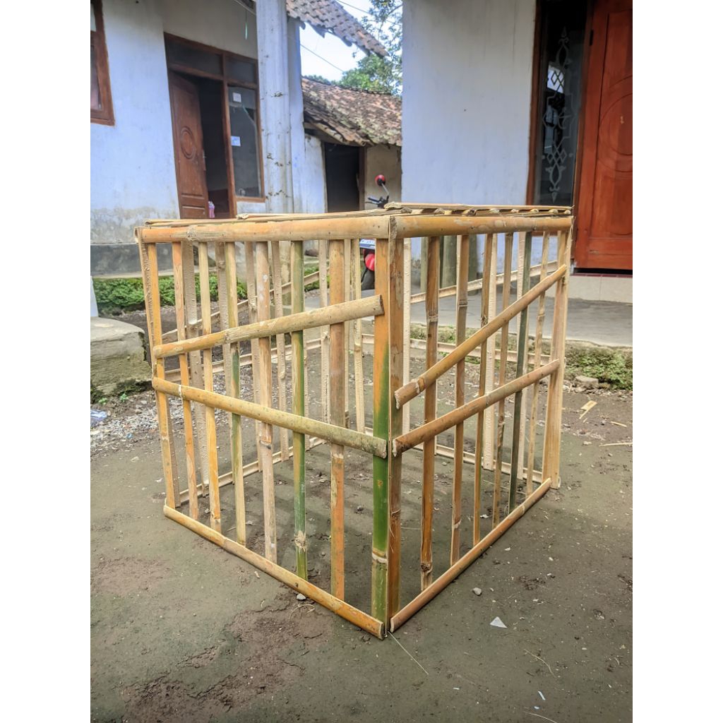Kandang umbaran / Jemur ayam Rakitan Ukuran  70 x 70 Cm ( Tanpa alas ) Untuk umbaran ayam bangkok / 