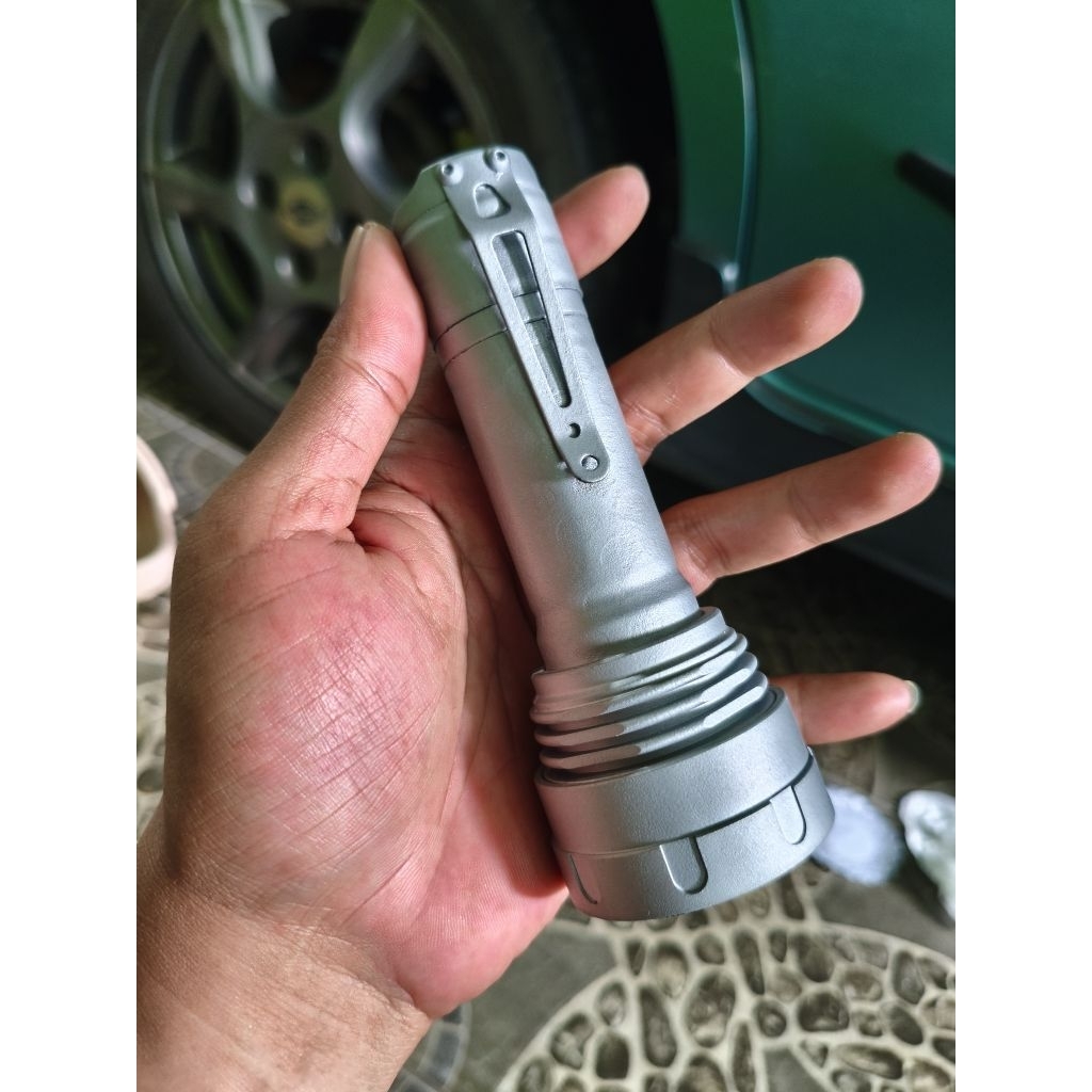 Senter Convoy Z1 Galvanized silver T90 8a 4000k ±4000 lumen
