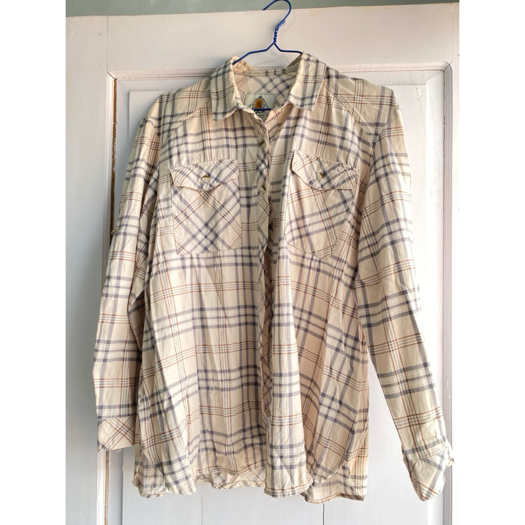 PRELOVED Kemeja Kotak-Kotak Le’Rosetz Warna Cream Mix Abu-Abu