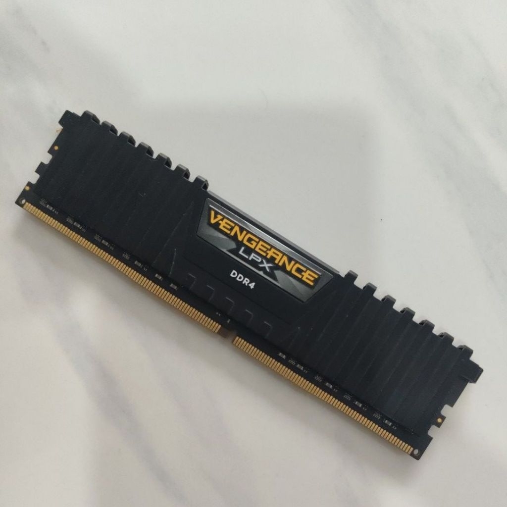 DDR4 32GB CORSAIR PC 2666
