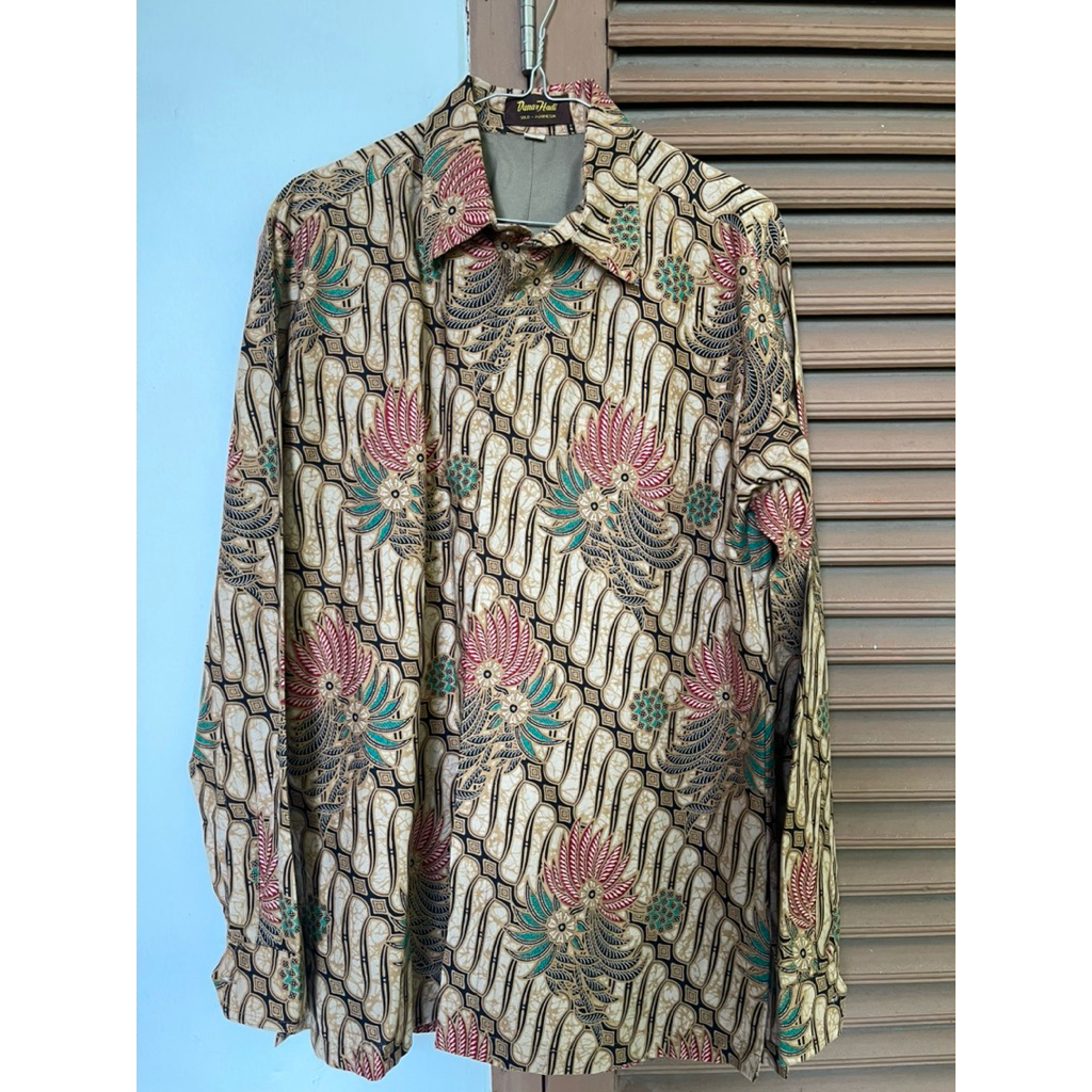 DANAR HADI Golden Brown Floral Premium Batik Long Sleeves Shirt / Baju Batik Pria Cokelat Emas Lenga
