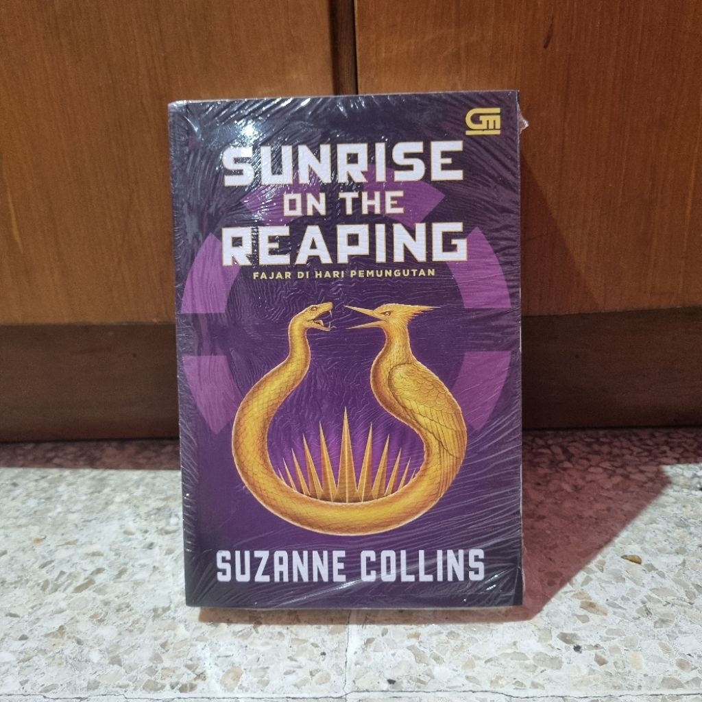 NOVEL SUNRISE ON THE REAPING (PRELOVED)