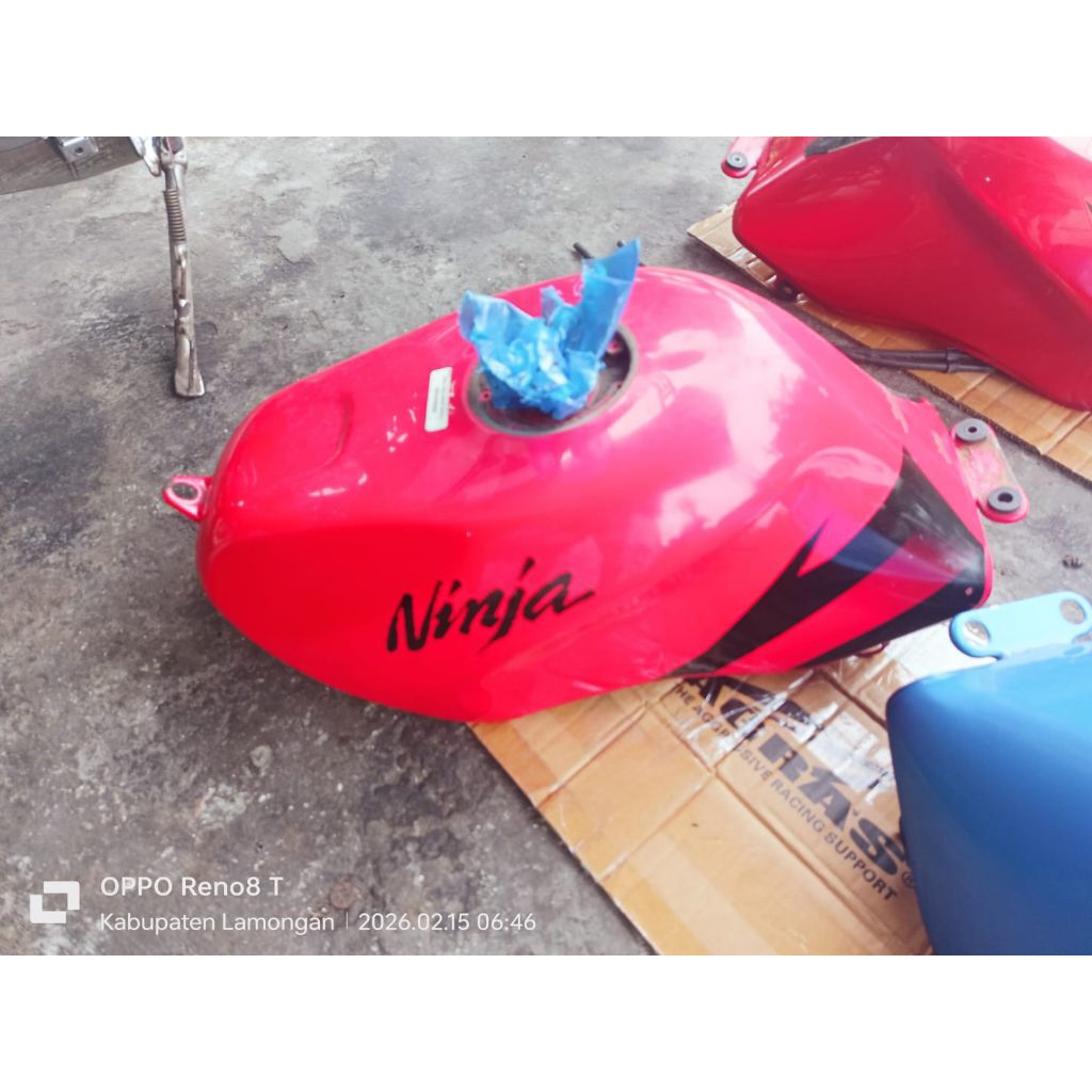 tanki bensin ninja rr new old