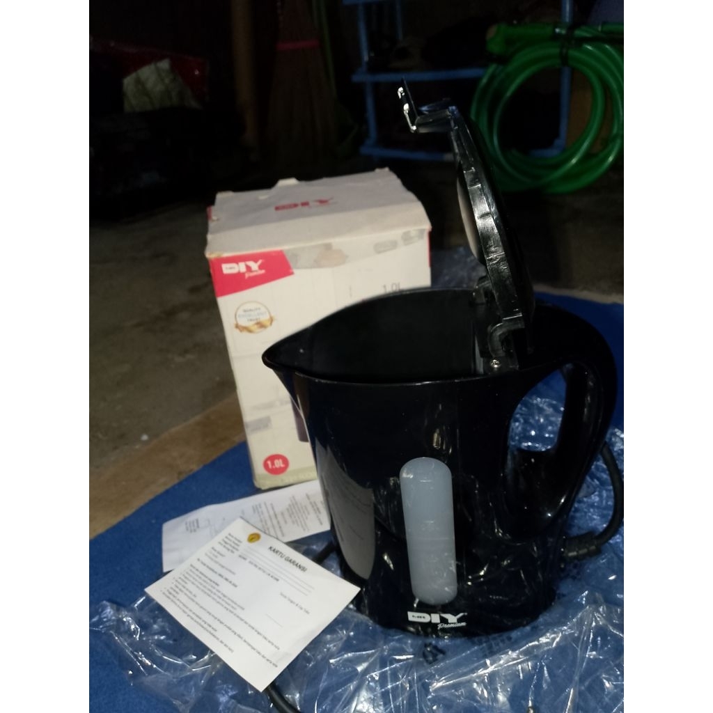 PL - Mr. DIY Electric Kettle 1L 600watt Teko Listrik Pemanas Air Listrik