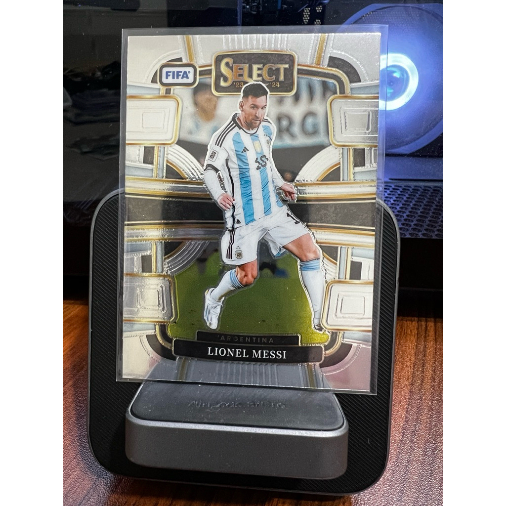 Messi 2023-24 Panini Select FIFA LIONEL MESSI TERRACE ARGENTINA kartu bola