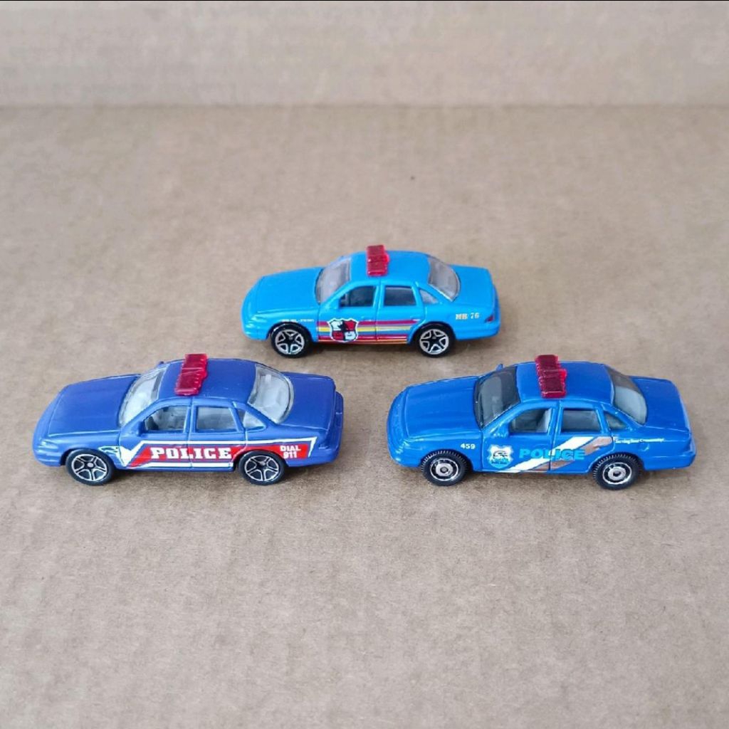 Matchbox Police Diecast Lose Ford Crown Victoria 1996 (Set 3pcs)