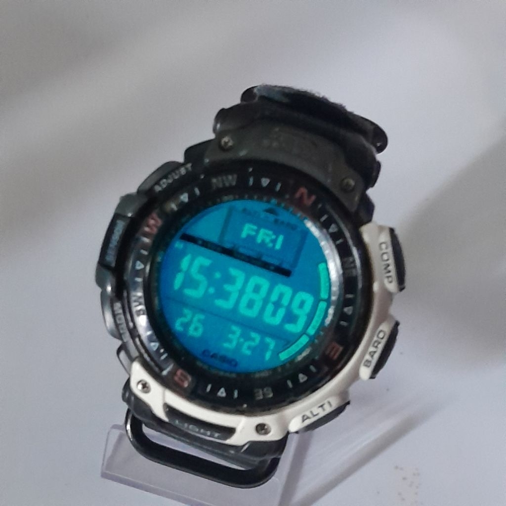 Jam tangan pria Casio Protrek PRG 40 Japan
