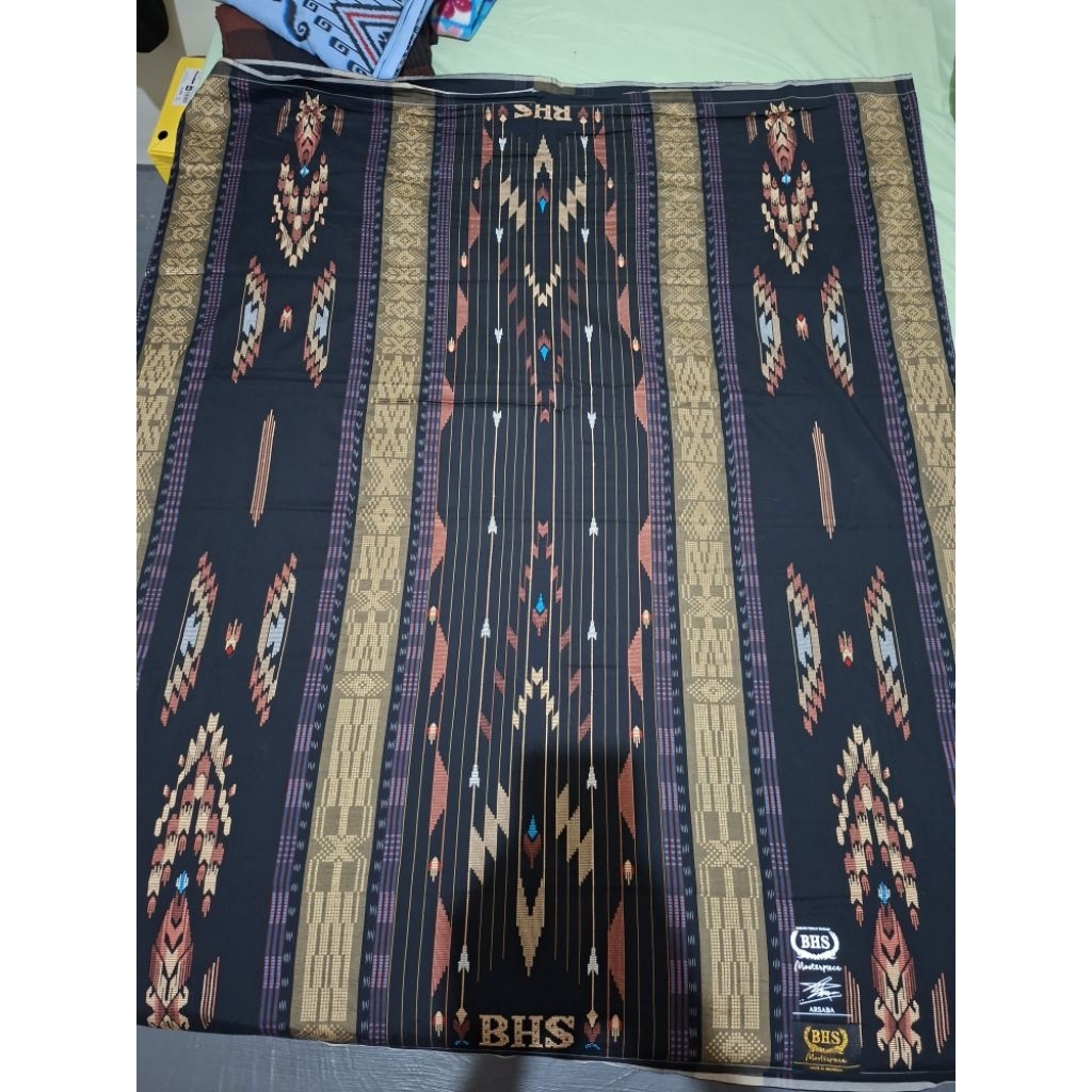 sarung BHS Masterpiece SGE Gold