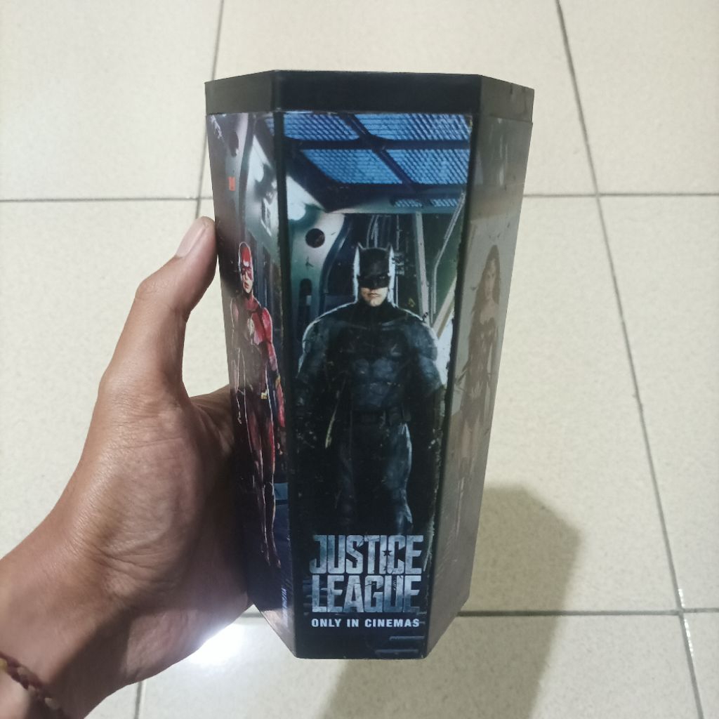 Original XXI Cinema Golden Link Tumbler Botol Minum Justice League Mainan Action Figure