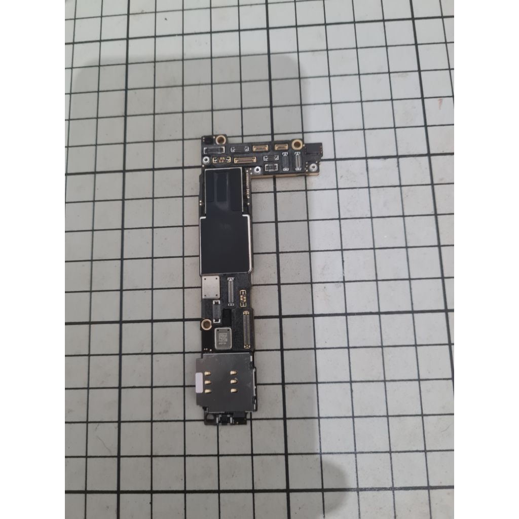 Mesin iPhone 12 Mini 128gb lock iCloud ex Digimap