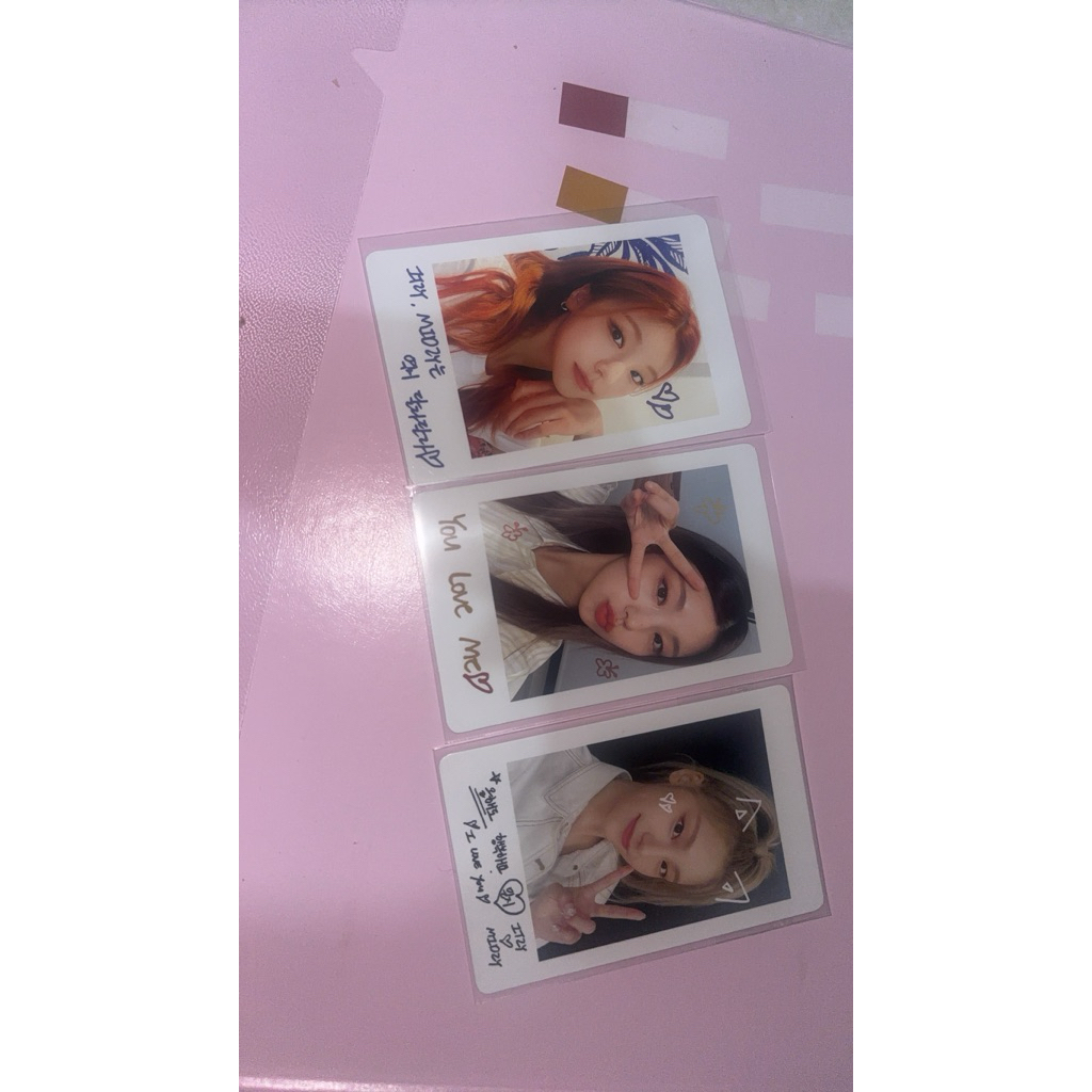 itzy polaroid yeji no bad days nbd januari agustus september