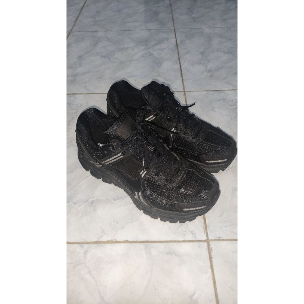 Nike Zoom Vomero 5