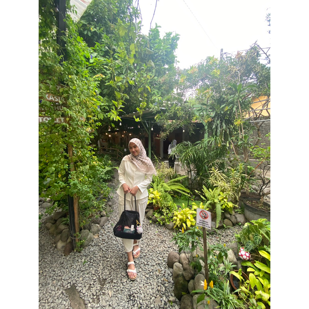 PL poise - pastelly outfit