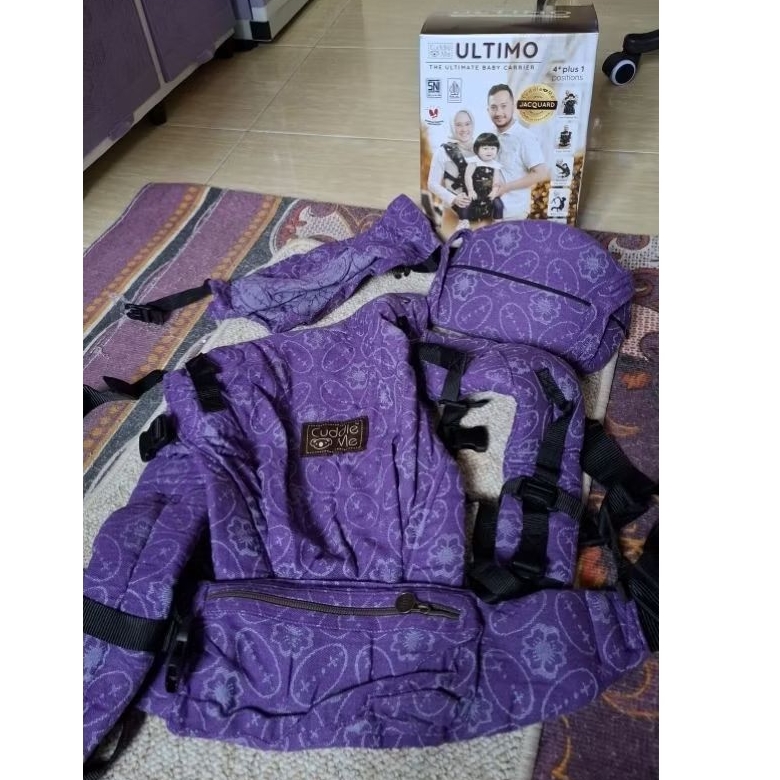 Preloved Gendongan CUDDLEME ultmo wcssc -Kawung ungu