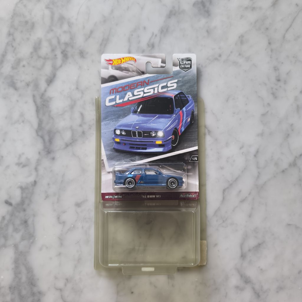 HOTWHEELS MODERN CLASSICS '92 BMW M3