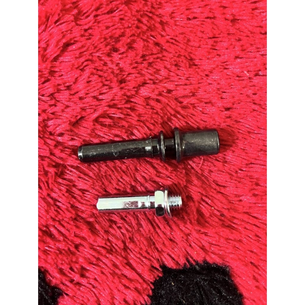 BAUT BAUD KALIPER CALIPER DEPAN ASSY SKYWAVE HAYATE 125 ASLI ORI SGP TERLARIS 59387-00B20-000 59382-