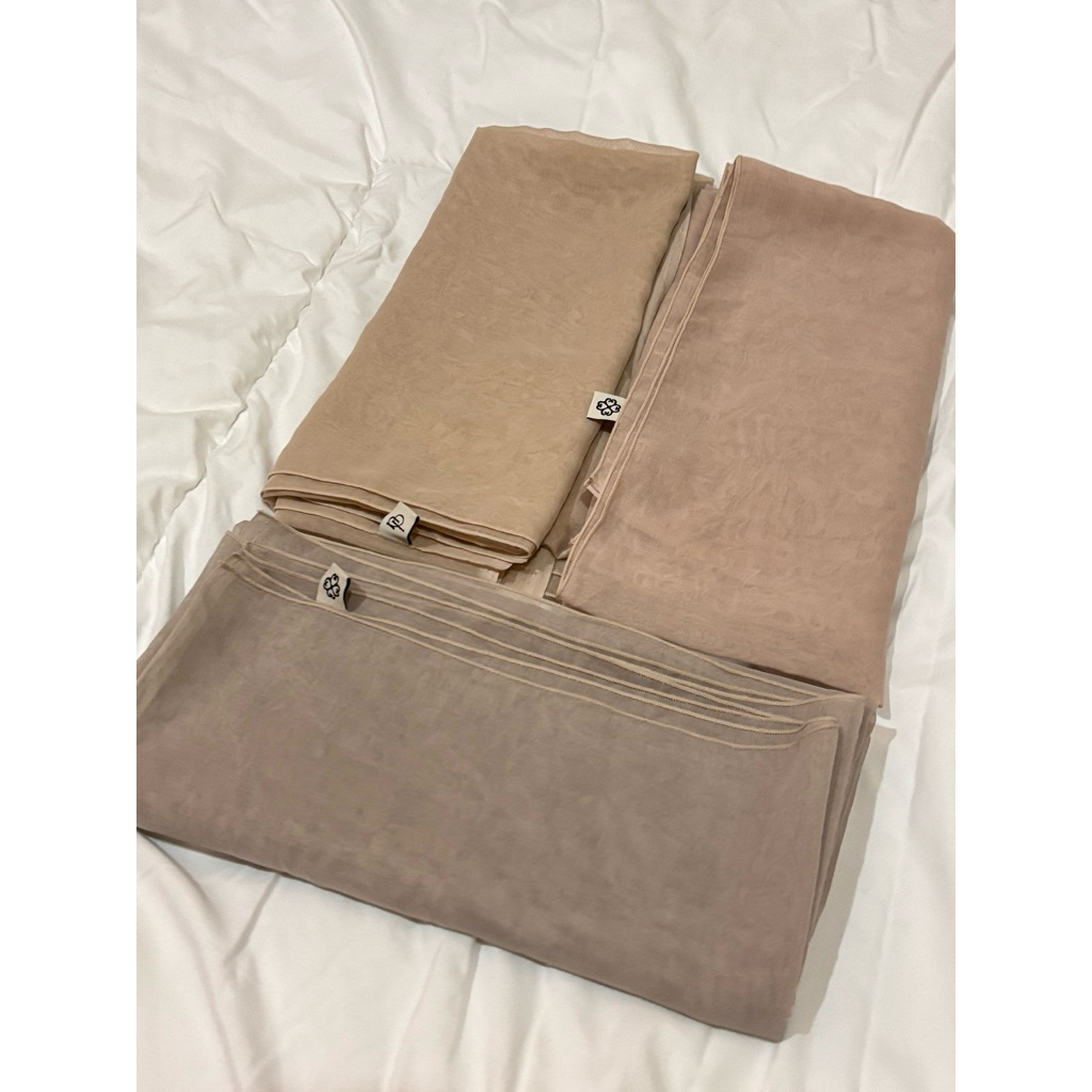 hijab paris napocut