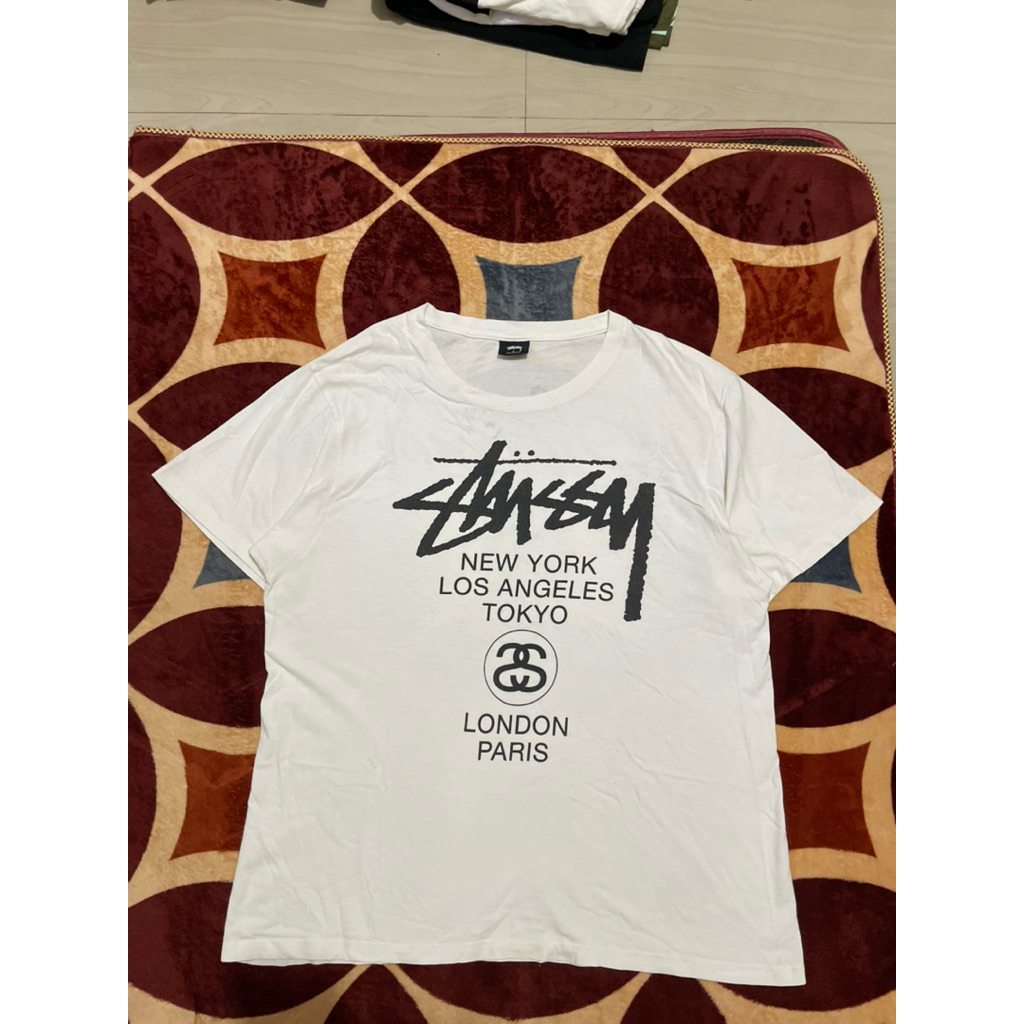 Kaos stussy tour international