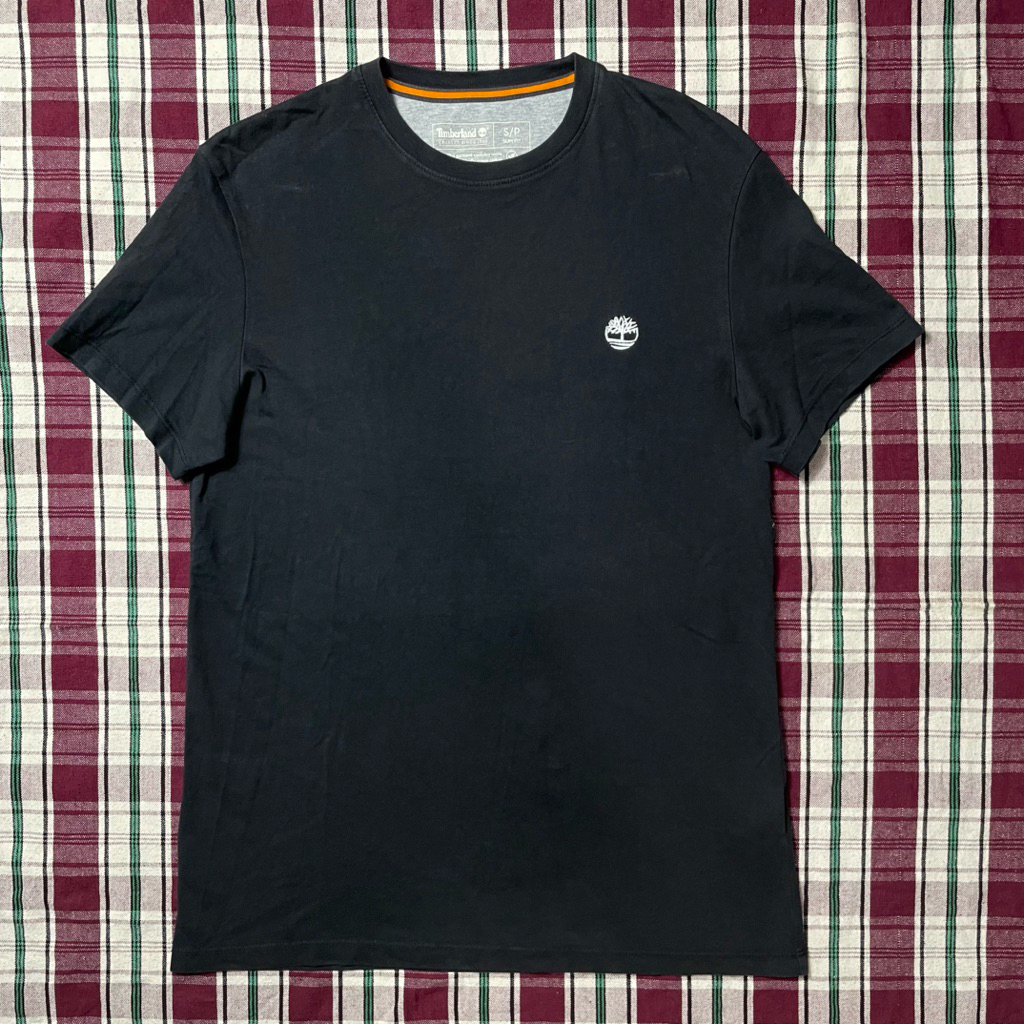 T-Shirt / Baju Kaos TIMBERLAND original size S warna hitam