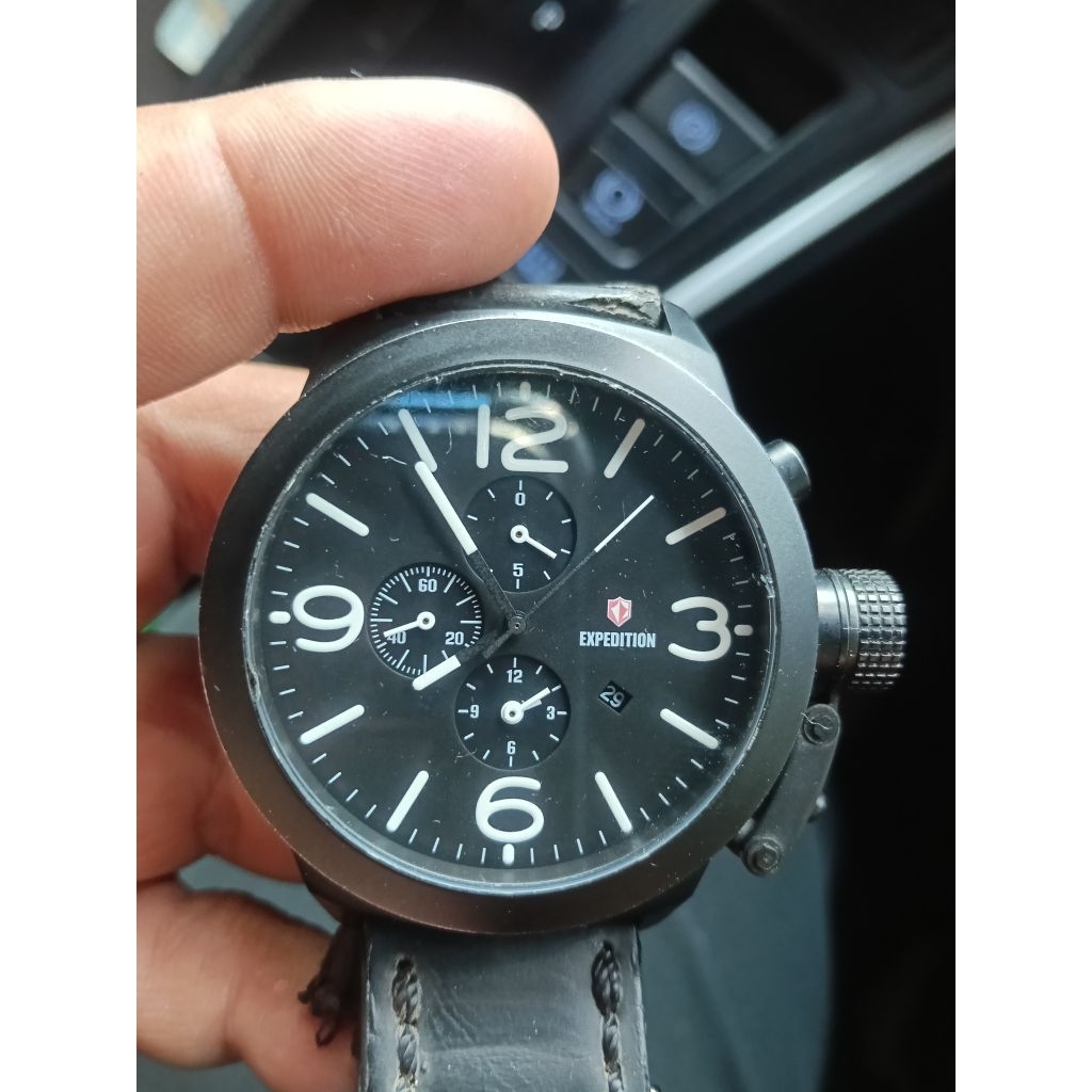 Jam Expedition E6339M strap kulit black