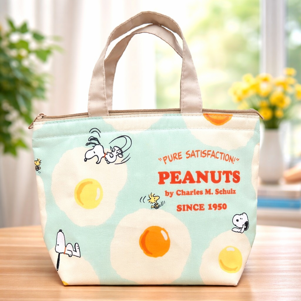 Tas Kotak Makan Snoopy Lunch Box Insulated Bag Tetap hangat Jepang