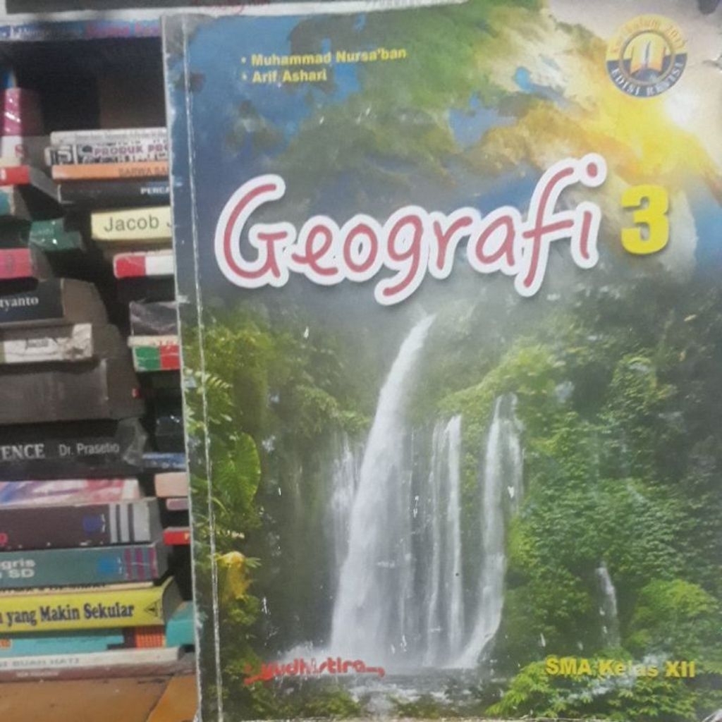 Geografi SMA Kelas XII