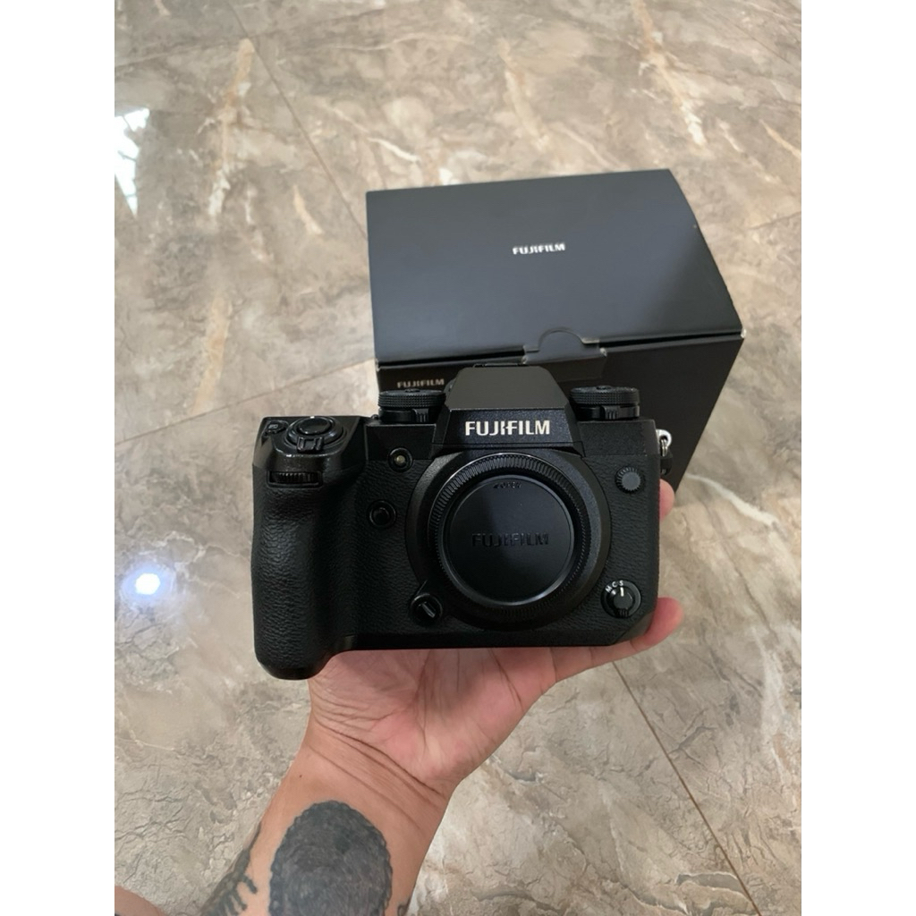 FUJIFILM  XH1 X-H1 ORIGINAL NORMAL MULUS MURAH (SECOND)