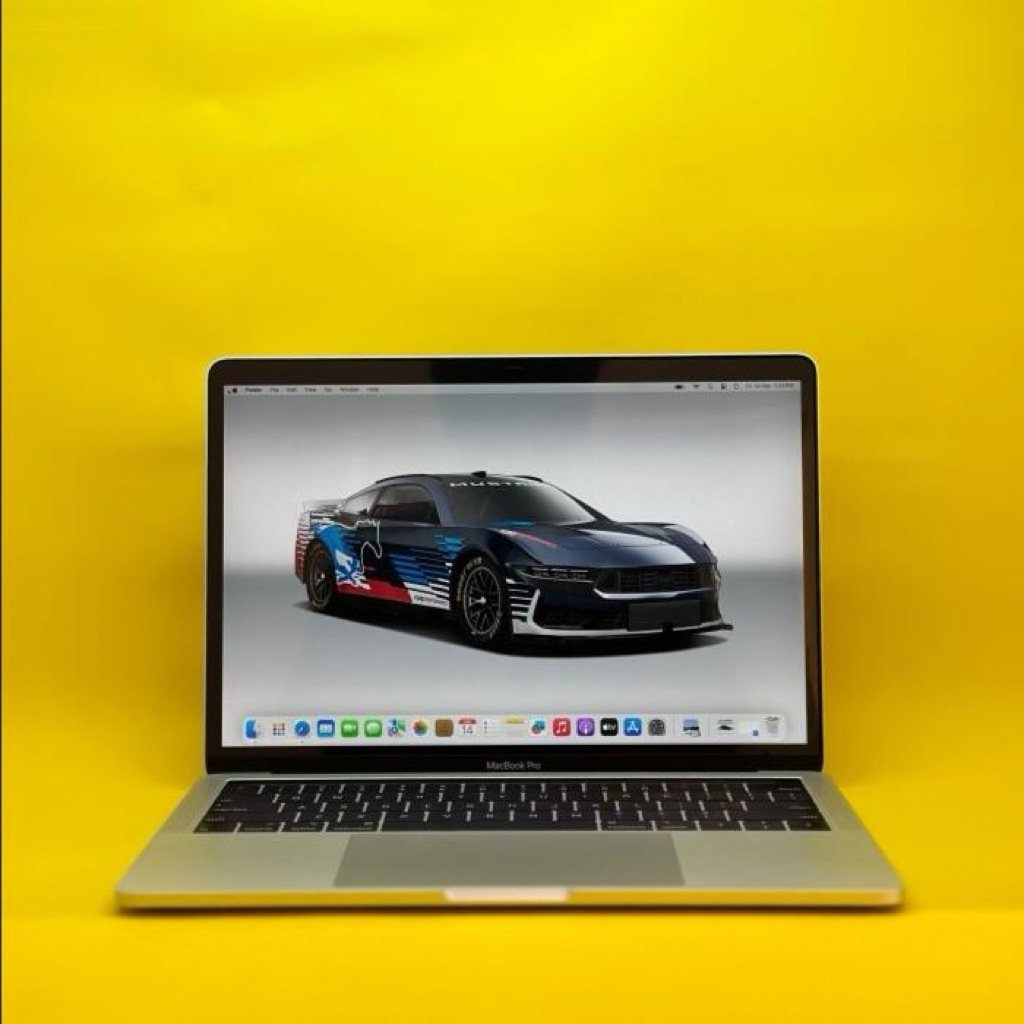 Macbook Pro Retina 2018 13" inch / 8GB 16GB / 256GB 512GB 1TB Second