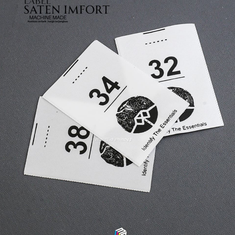 wash label satin putih / satin import tebal / label washing / label pakaian