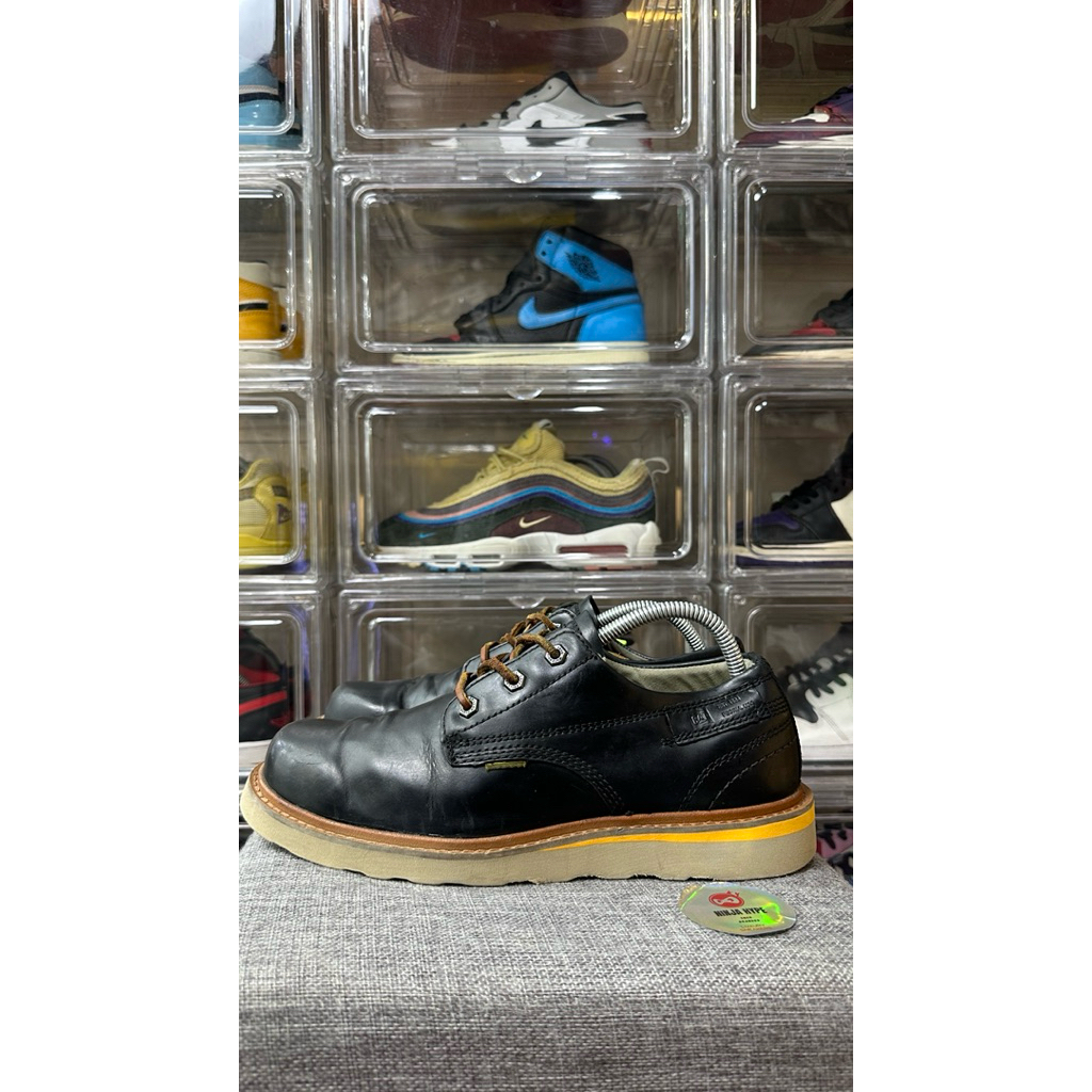 CATERPILLAR JACKSON LOW LEATHER THREE HOLE MEN’S SHOES , CATERPILLAR BOOTS, SNEAKERS , SEPATU CATERP