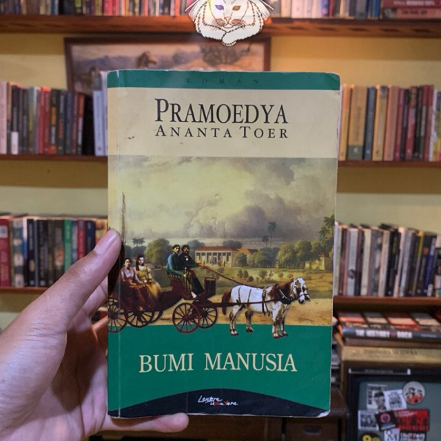 PRELOVED / BEKAS : BUMI MANUSIA. Penerbit Lentera dipantara