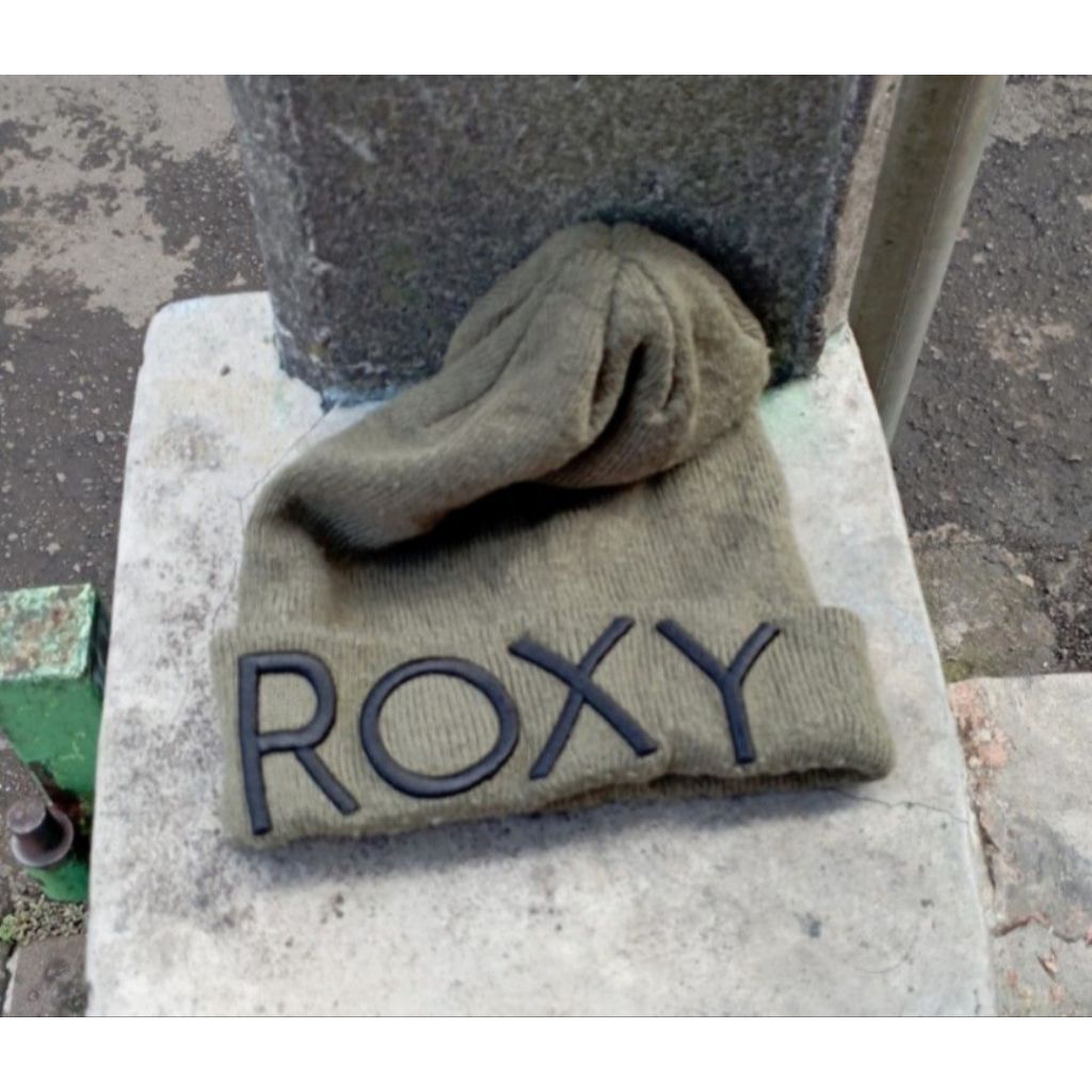 kupluk vintage Roxy Beanie hat hijau army