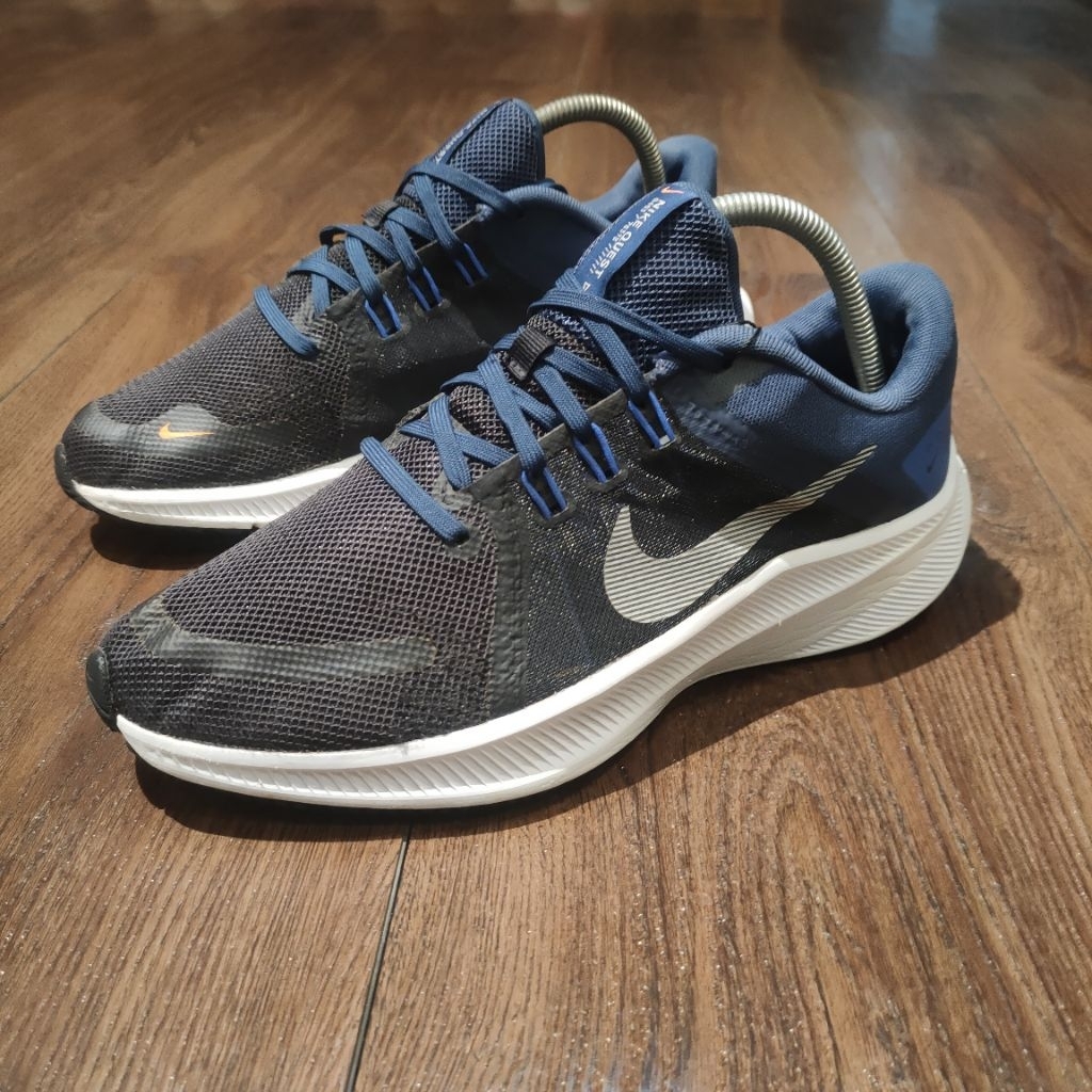 (Preloved) Sepatu Nike Quest 3 Sz 41