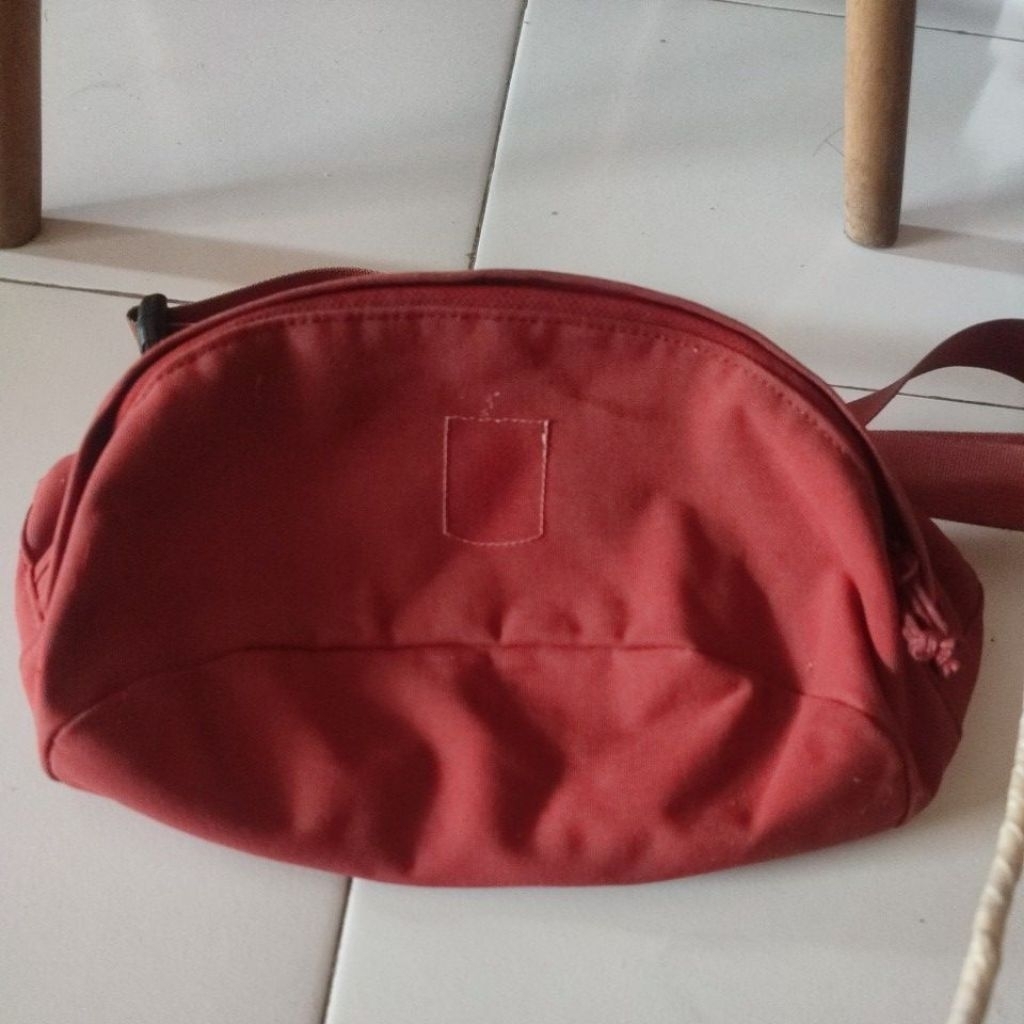 ORIGINAL Fjallraven Ulvo M sling bag