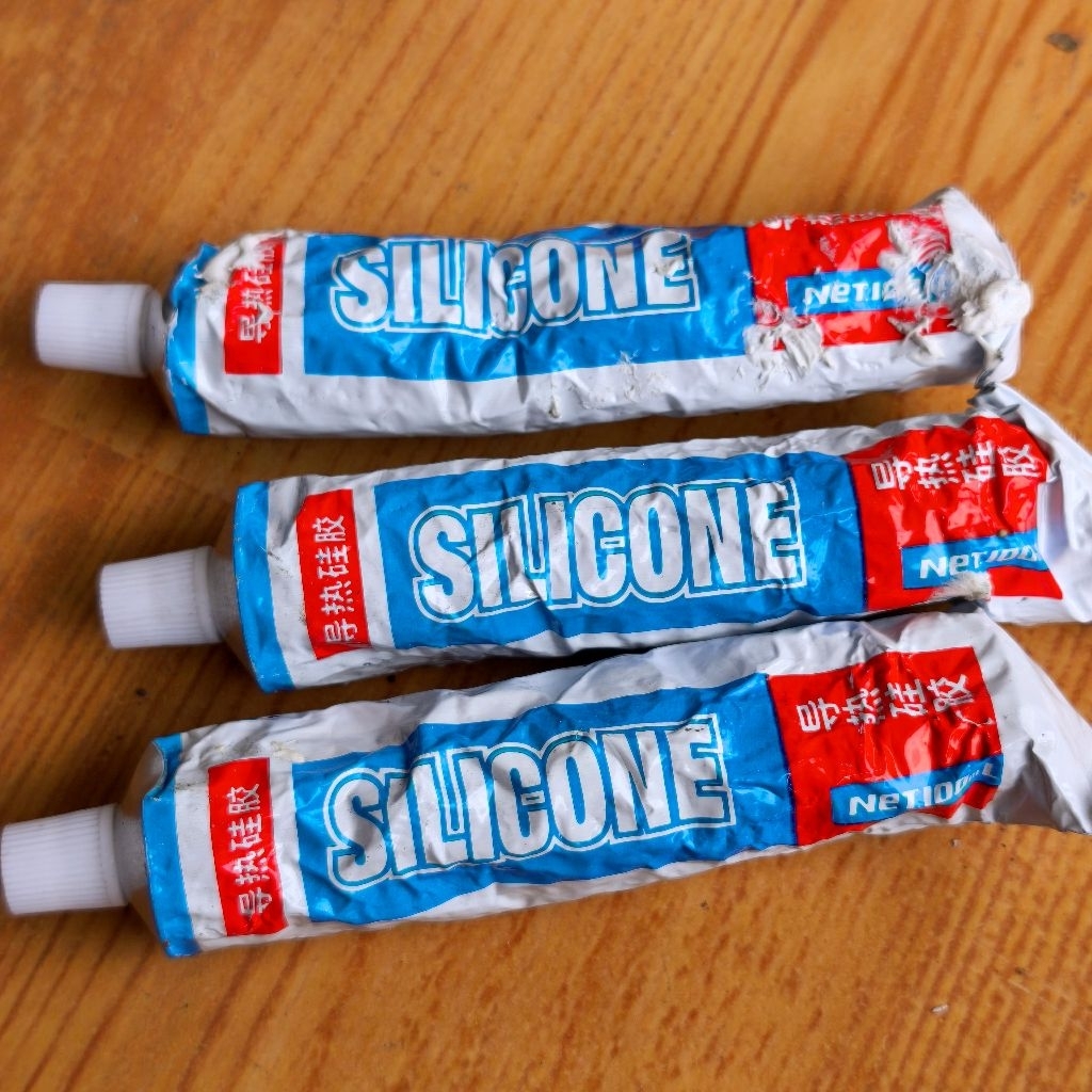 LEM SILICONE THERMAL 100ML PEREKAT PCB HEATSINK (SEDIKIT REJECT)