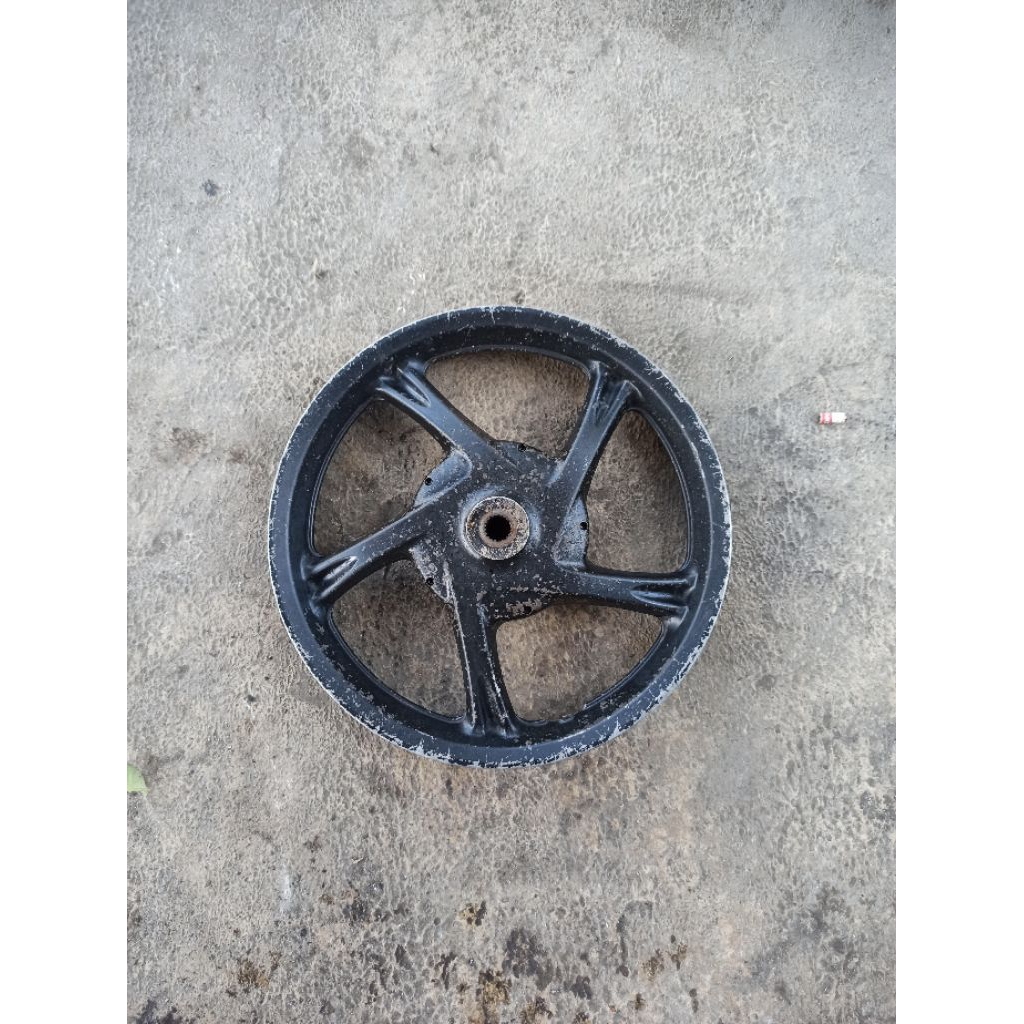 Pelek Velg Belakang Mio M3 ,Pnp soul GT 125,Fino 125,Xeon, X-Ride 125 ORI Bekas