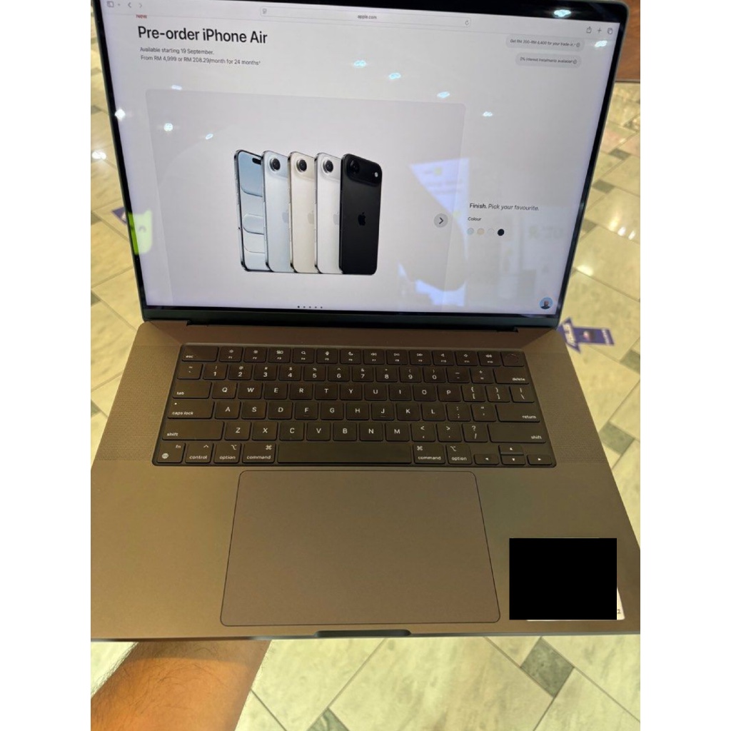 MACBOOK PRO 16 inch 2023
