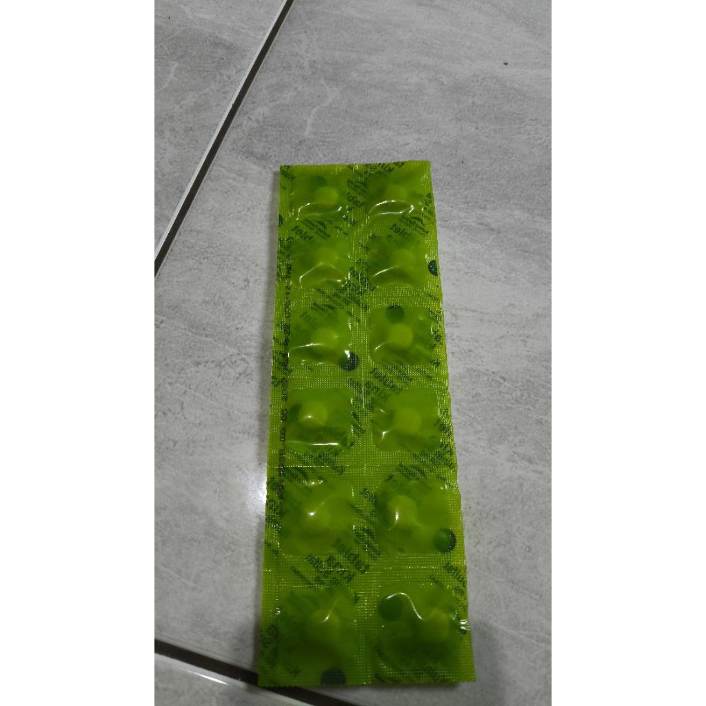 Tablet Kina isi 12 tablet per strip -Pil kina -Kina -Malaria -pil malaria original kimia farma