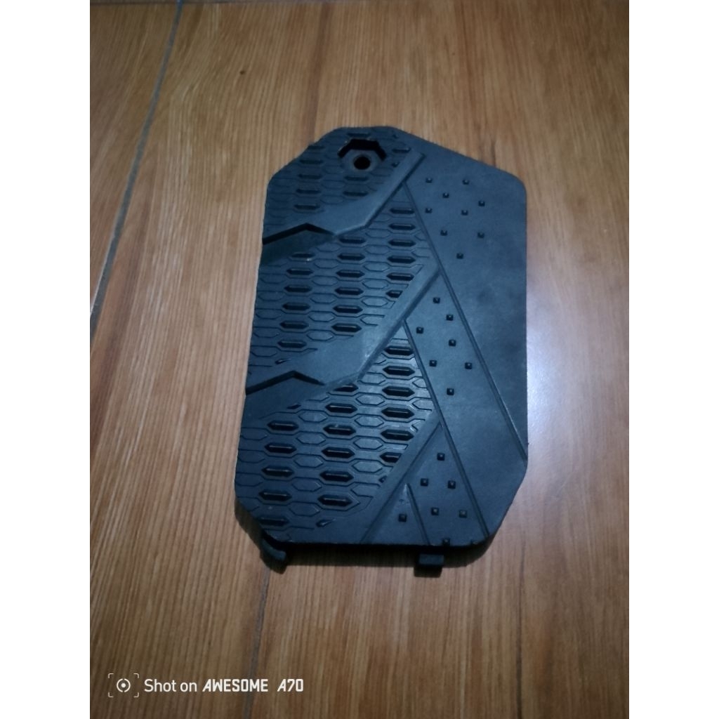 cover aki luar Honda Vario LED old k59 bekas ori