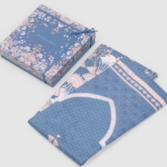 Raya Prayer Mat Oasis Sajadah Buttonscarves