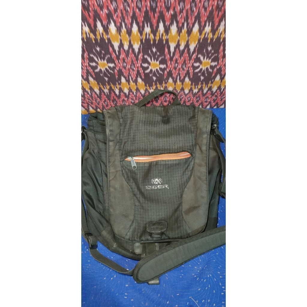 Tas Slempang Eiger Original