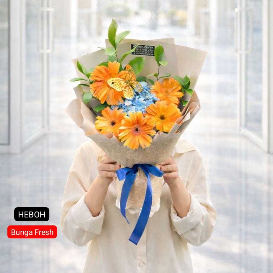 Dqueen Florist -  Buket Fresh - " HEBOH " - Bloombox - custom -  ultah - birthday - anniversary - pe