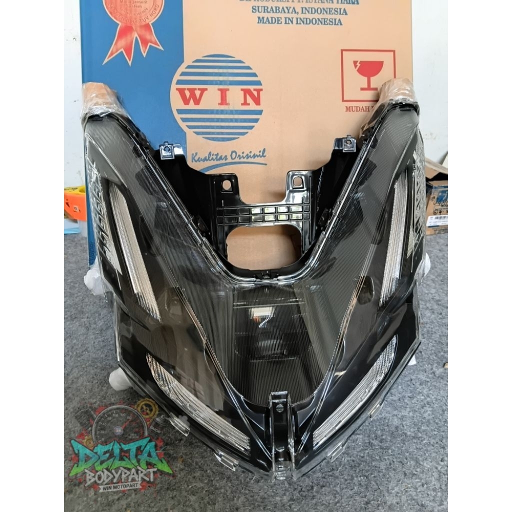 LAMPU DEPAN VARIO 160 + LED (WIN)