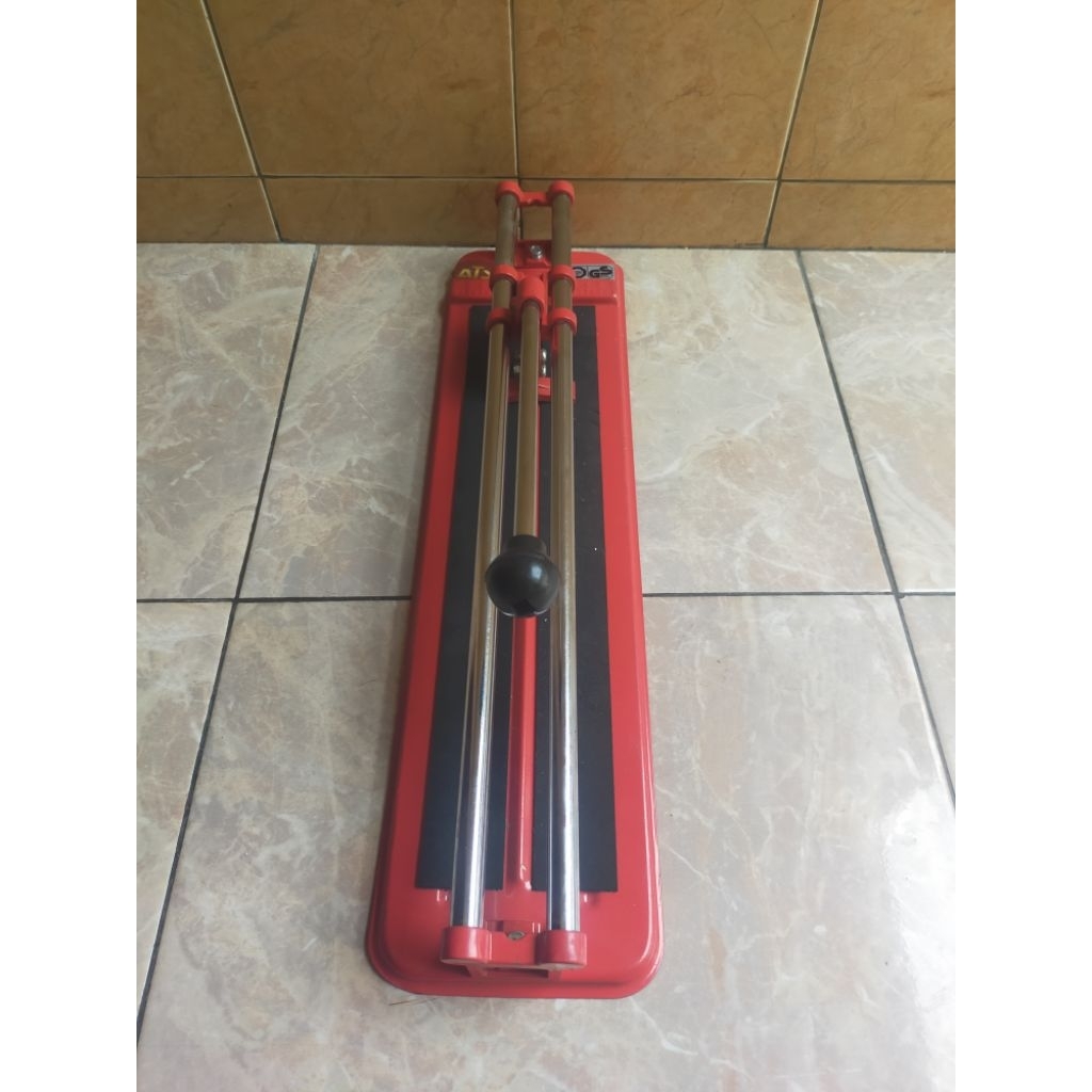 pemotong kramik uk 40