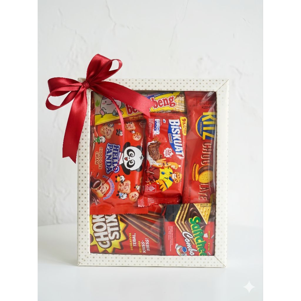 Snack gift box/hampers/Snack box/hadiah unik