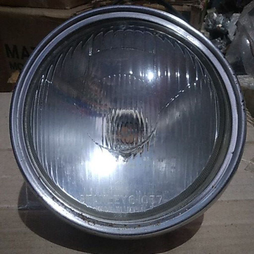 reflektor / headlamp suzuki A100 original second