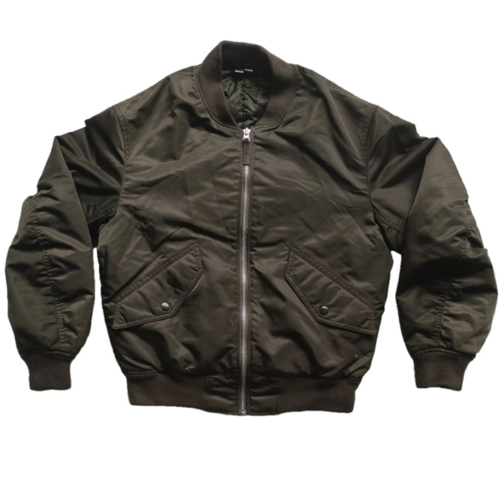 uniqlo u green army bomber jacket S