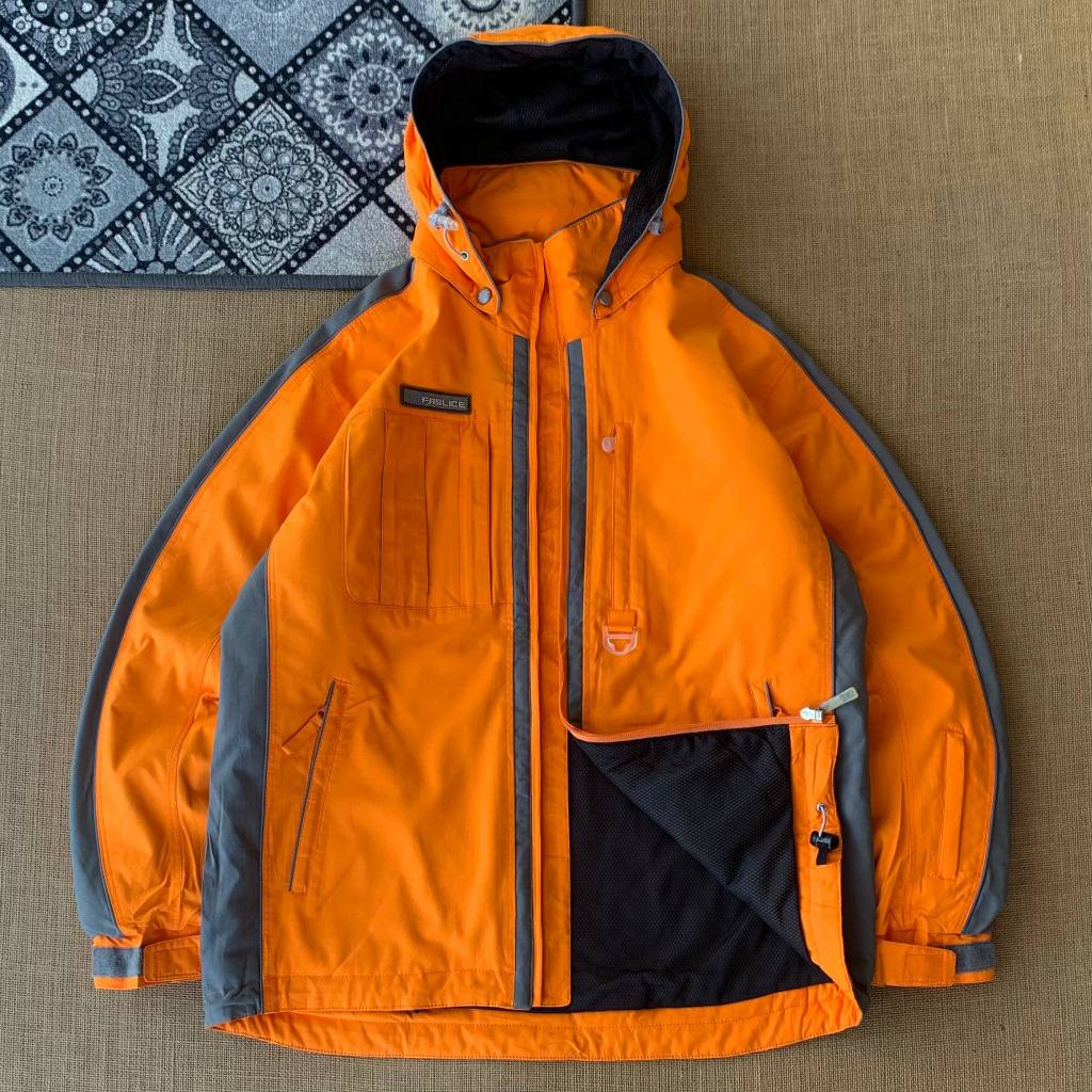 Jaket Gunung Fablice size L (seperti baru) anti air 100% original 010426H